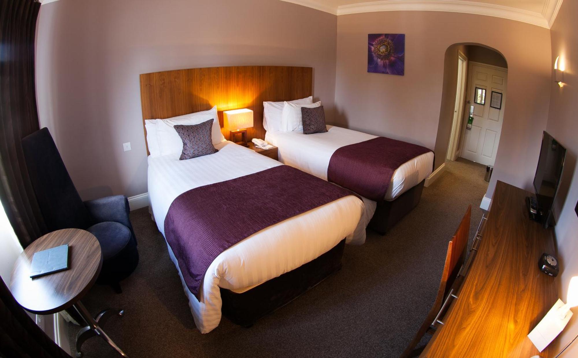 Best Western Plus Centurion Hotel ミッドサマー・ノートン エクステリア 写真