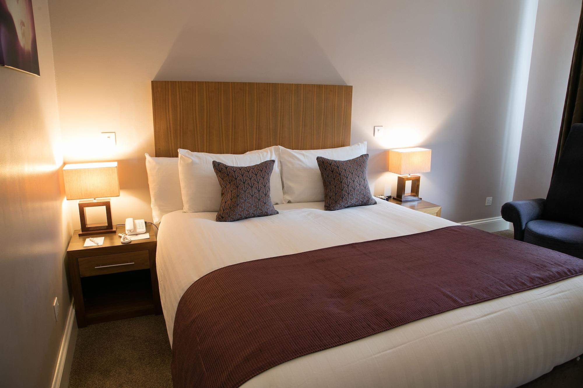 Best Western Plus Centurion Hotel ミッドサマー・ノートン エクステリア 写真
