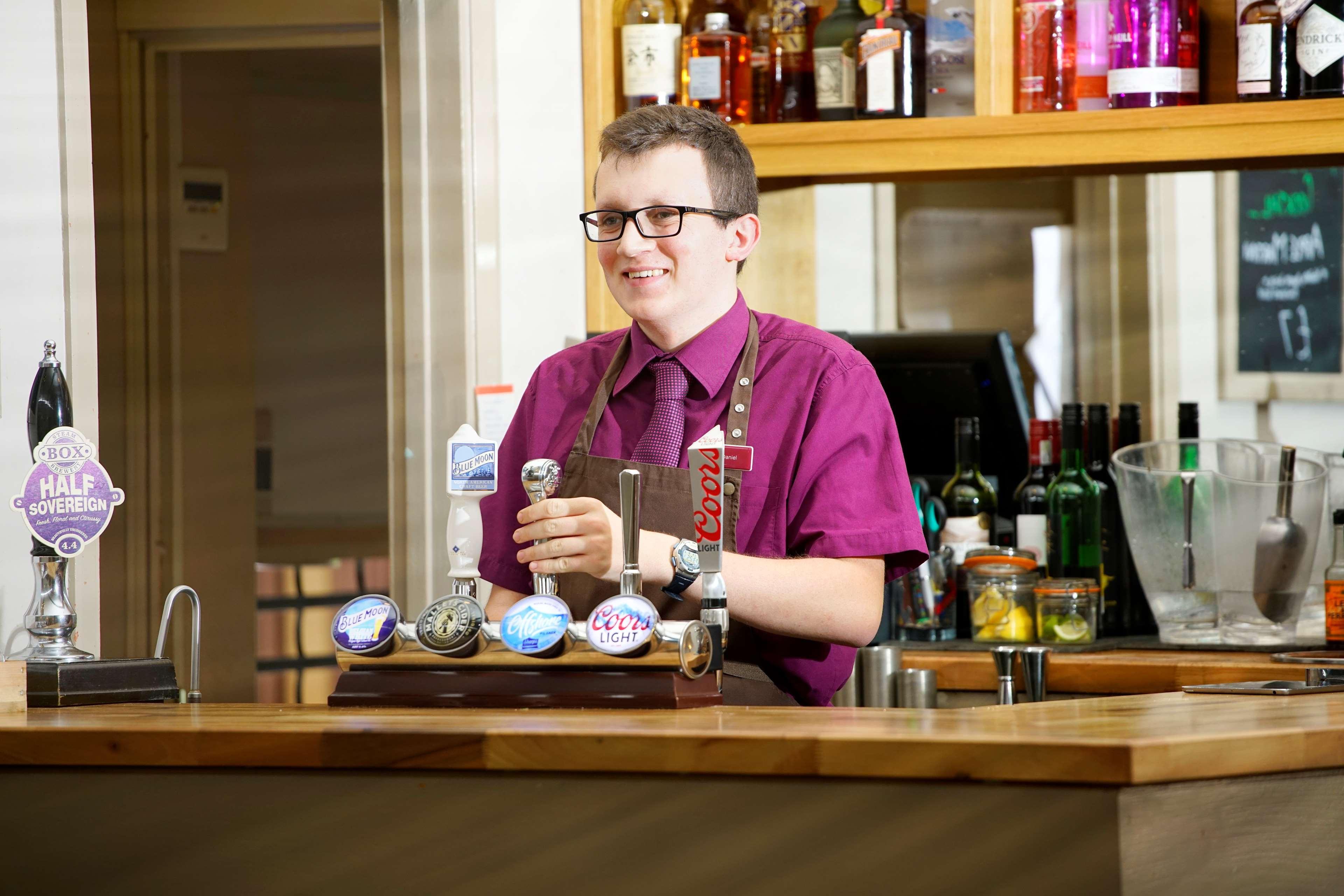 Best Western Plus Centurion Hotel ミッドサマー・ノートン エクステリア 写真